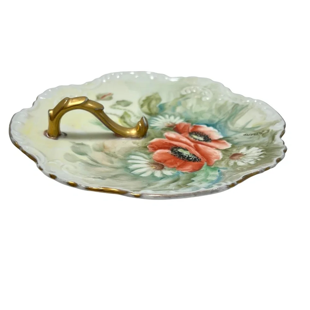 1960s HAND PAINTED FLORAL DESIGN PORCELAIN NAPPY GOLD HANDLED SERVING DISH